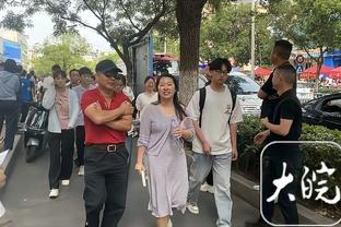 罗马诺：范德贝克将在24小时内完成法兰克福的体检